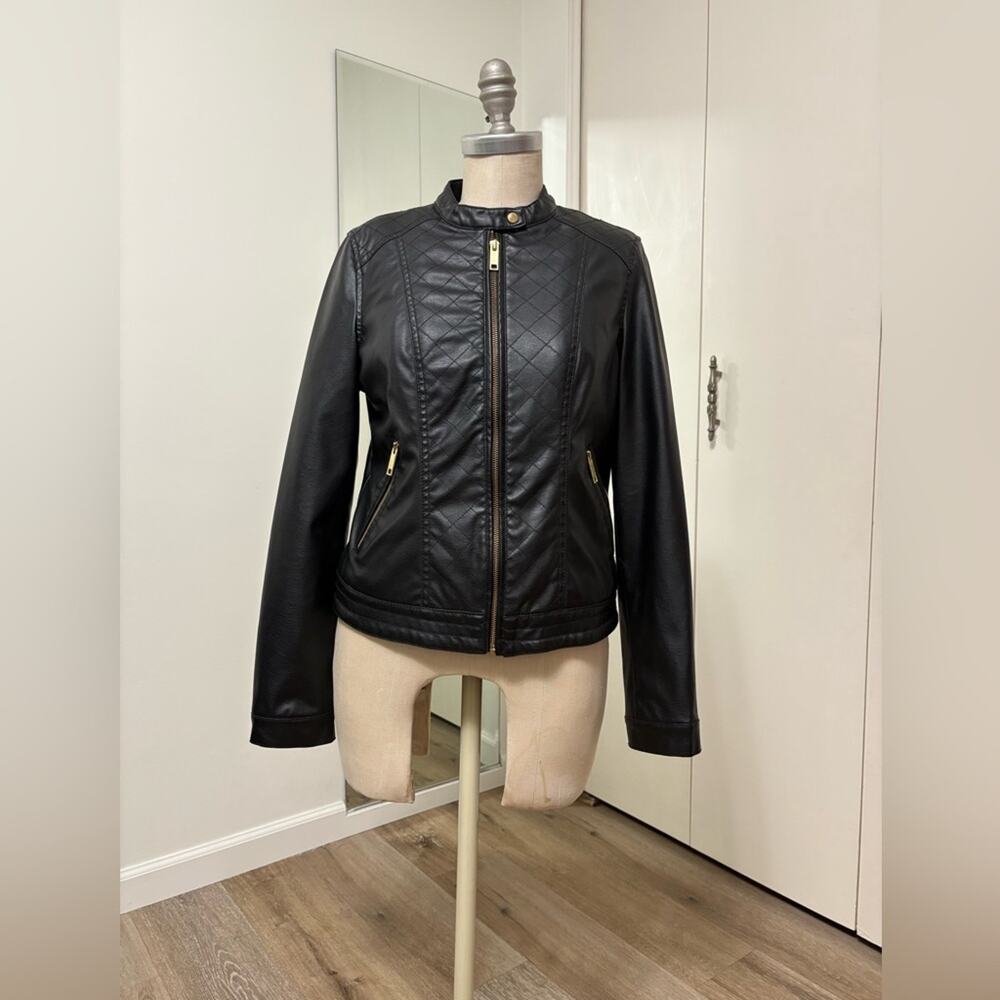 New Look Woman Black Faux Leather Moto Sherpa Lined Cozy Jacket Medium